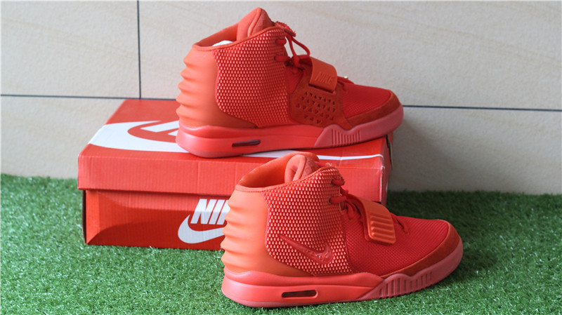 Nike Air Yeezy 2 Red October NRG Glow in the dark